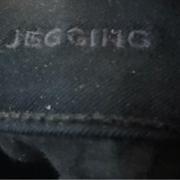 AMERICAN EAGLE OUTFITTERS Next Level Stretch Skinny Mid Rise Denim Jeggings - Picture 4 of 4